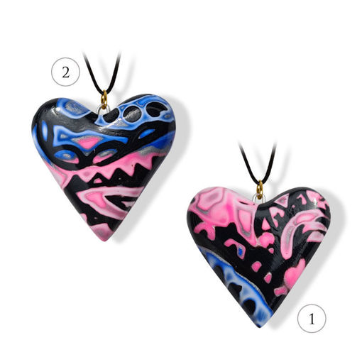 Håndlaget hjertesmykke Hidden Magic, rosa & blå mønster 38x35 mm - 28020735