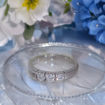Iselin alliansering i hvitt gull med diamanter - 8503015