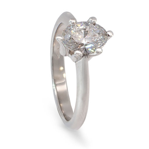 Forlovelsesring Gaia med Oval Lab Grown diamant i 1.00 ct og River (D) - VS1 - LG100gg