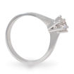 Forlovelsesring Margrete med Oval Lab Grown diamant i 0,50 ct og River (D) -VS1 - LAB1611650RVHV