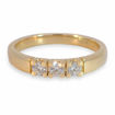 Forlovelsesring diamantring Iselin 3x0,10 ct TW-Si i gult gull - 85030100