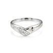 Diamantring i hvitt gull med V-design-125014hv