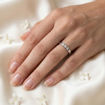 Iselin alliansering i hvitt gull med diamanter - 8503030